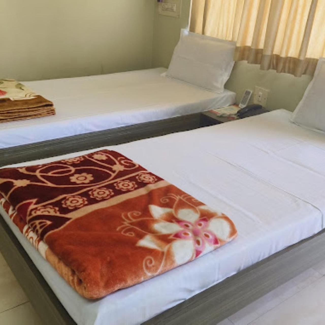 Hotel Anjali Palace 普杰 外观 照片